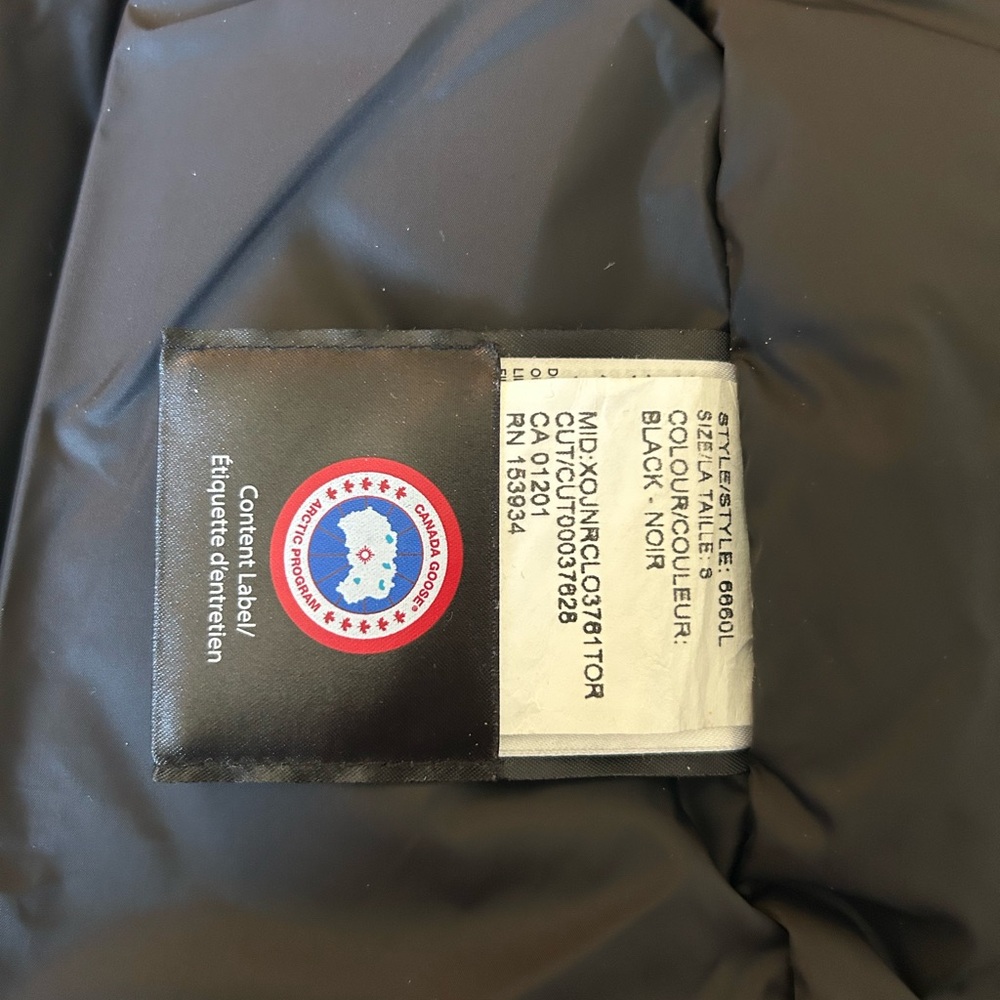 Canada Goose Trillium Parka Heritage Black Small, Like New, Full Set - Picture 10 of 16